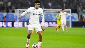 记者：埃贝尔尚未报价恩里克，拜仁所有转会计划都围绕维尔茨展开