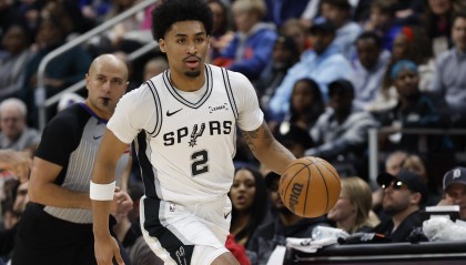 星空电竞平台官网-文班：若重新选秀我相信球队依然会选哈珀 想和他合作越久越好